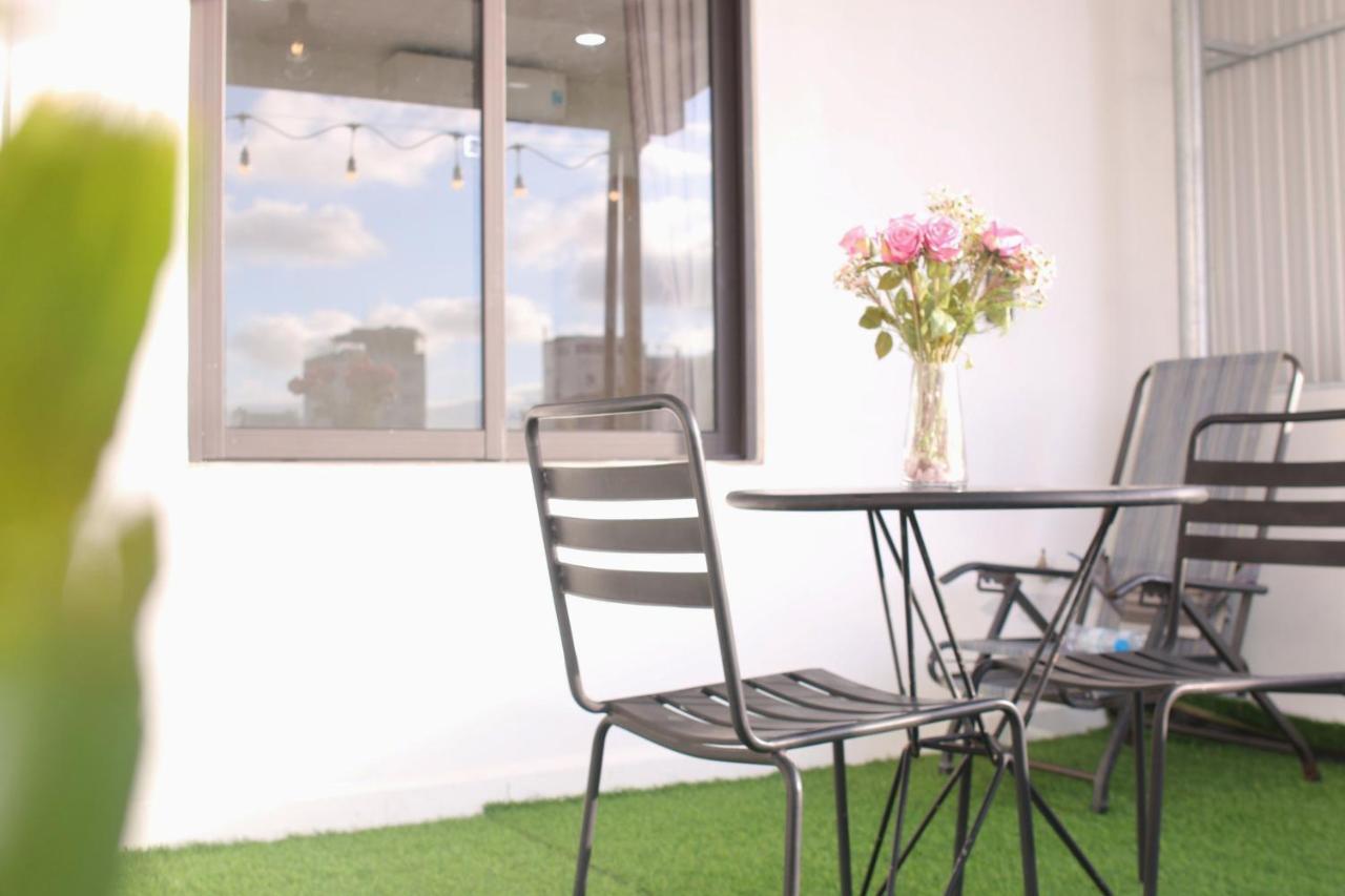 The Navis Hotel & Apartment Da Nang Bagian luar foto